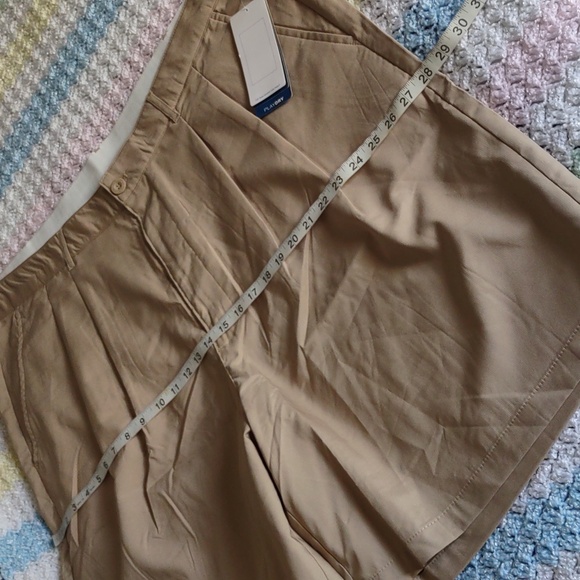 NWT Reebok Golf Size 50 Khaki PlayDry Comfort Waistband Shorts - Picture 7 of 16